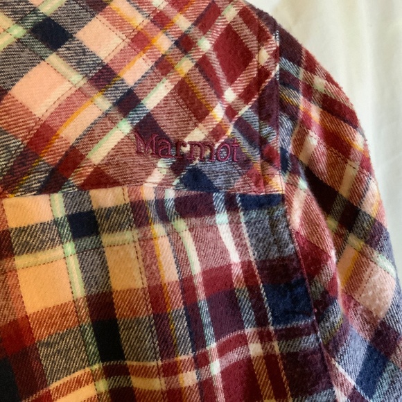 Plaid MARMOT Woman’s Flannel Shirt - Picture 5 of 7